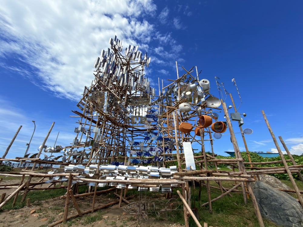 2026桃園地景藝術節|珍珠海岸最美夏日藝術旅行!六大展區一次玩遍,竹圍漁港、永安漁港、新屋石滬、許厝港濕地完整攻略 - 第7張圖 IMG