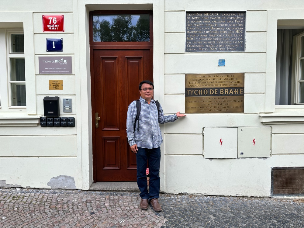 【捷克布拉格】跟著天文學家第谷(Tycho Brahe)去旅行!探訪第谷故居,尋找改變人類天文史的重要足跡(布拉格秘境) - 第12張圖 IMG