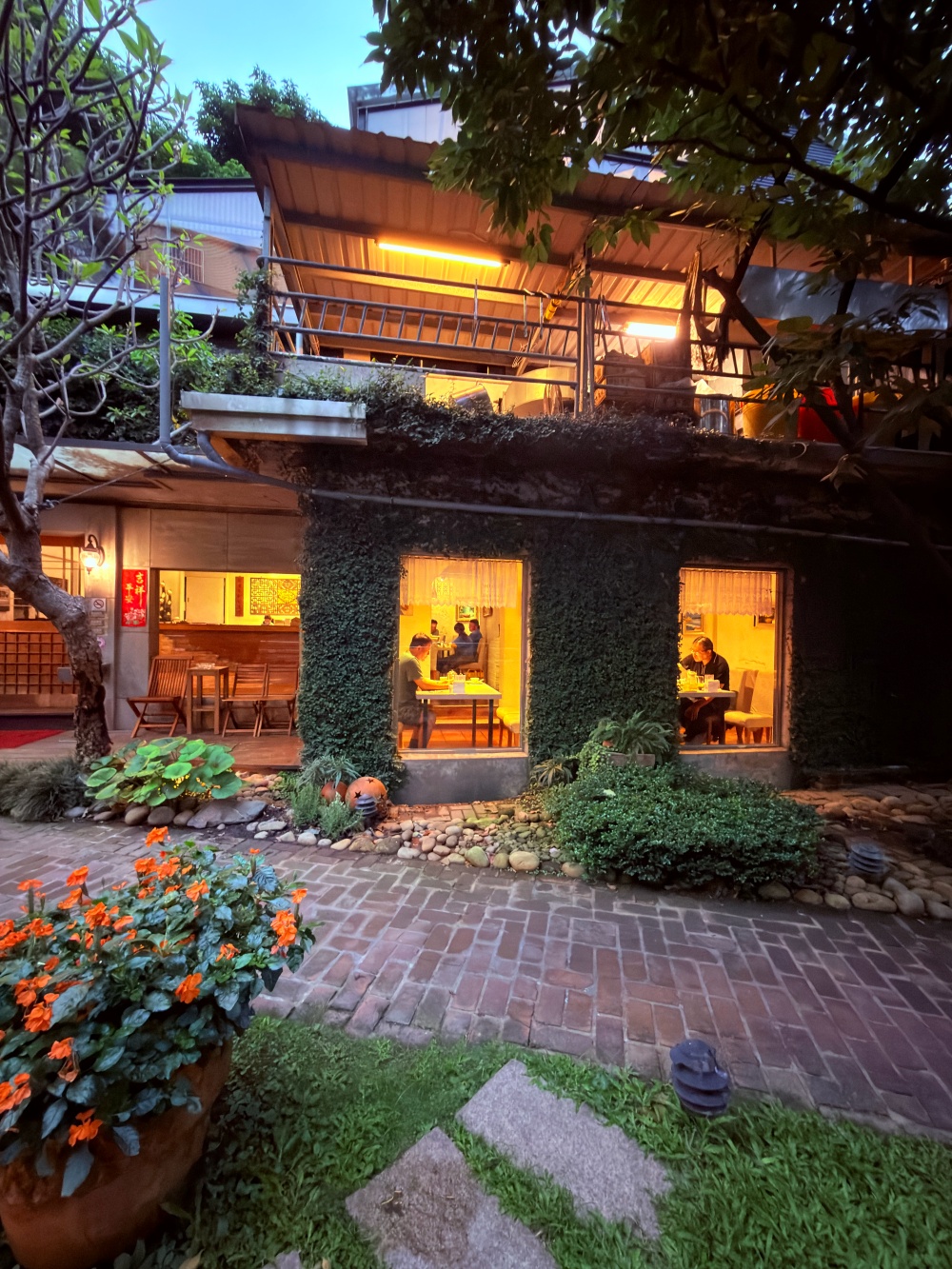 禪園人文花園餐廳（Zen Garden）