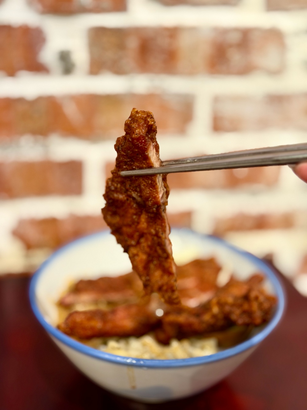 【鶯歌美食】厚道排骨專賣店|捷運三鶯線通車意外發現的人氣排隊名店!復古老屋裡的古早味排骨飯 - 第9張圖 IMG